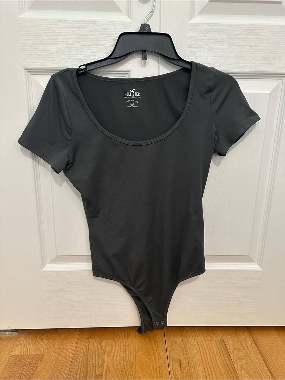 Hollister Dark Grey Scoop Neck Short Sleeve Bodysuit